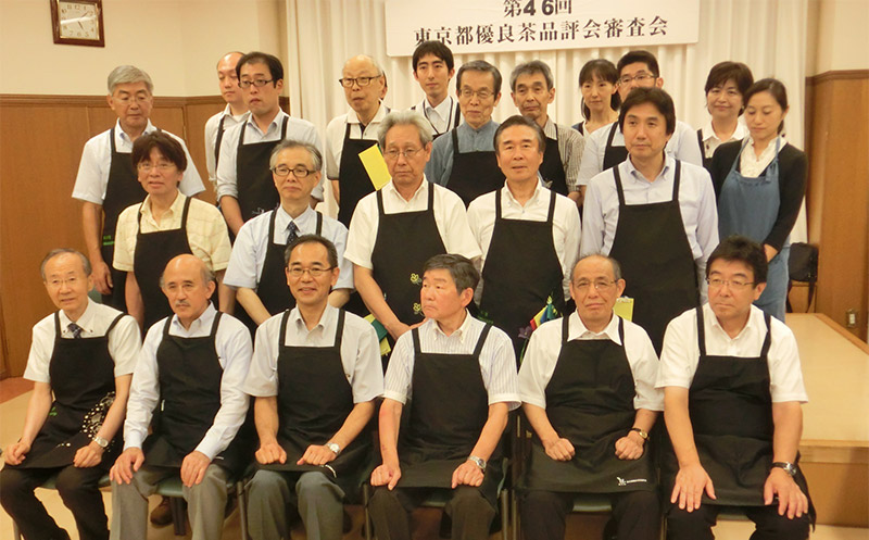 写真：審査員集合写真